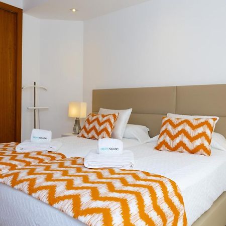 Luzbay Pool Apartments Eksteriør bilde
