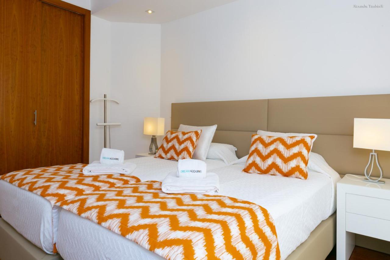 Luzbay Pool Apartments Eksteriør bilde
