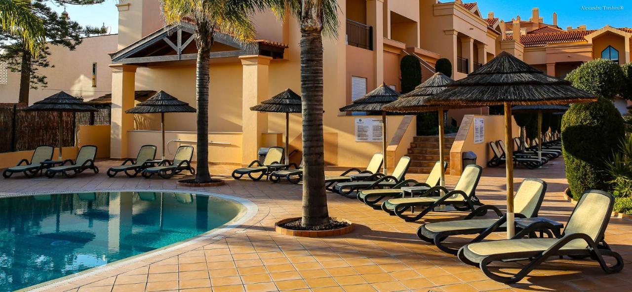 Luzbay Pool Apartments Eksteriør bilde